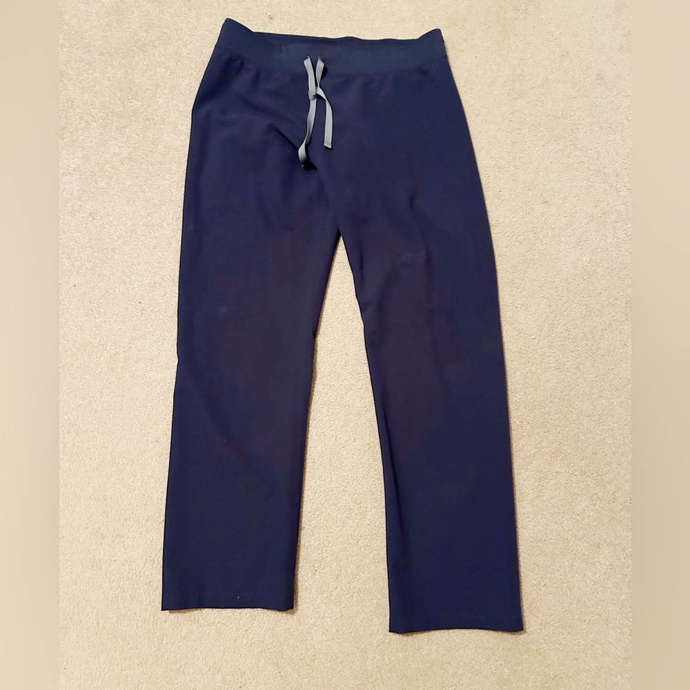 Figs Livingston navy medium